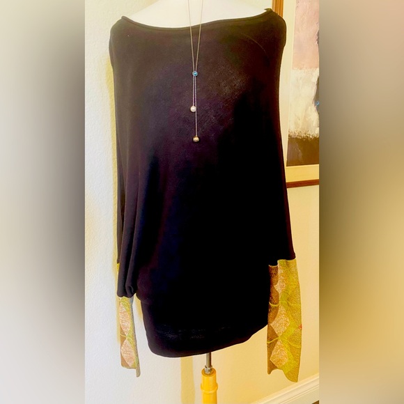 Custo Barcelona Dress🌸 - Picture 2 of 8